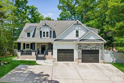 9712 Worley Drive active home in The Preserve At Kinsley Lakes, Charlotte, NC