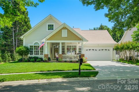 1005 Feather Oak Lane pending home in Callonwood, Matthews, NC