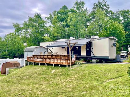 226 Saddle Ridge Drive