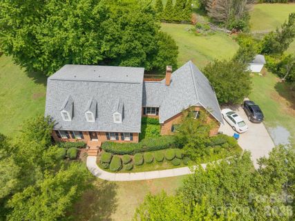 402 S Providence Road pending home in Providence Acres, Waxhaw, NC