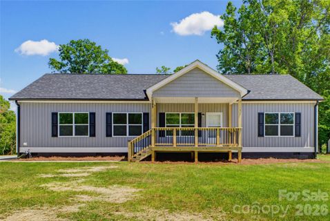 109 Sarah Avenue active home in Newton Township, Newton, NC