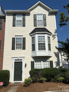 11737 Fiddlers Roof Lane pending home in Stillwater, Charlotte, NC