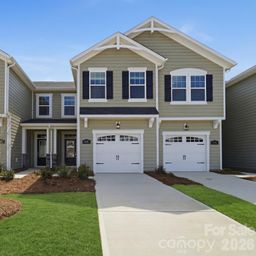 332 Laura Elizabeth Lane
