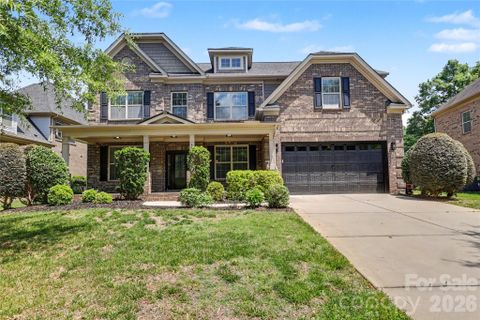 Homes in Pebble Run, Matthews