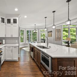 7653 Juniper Lane
