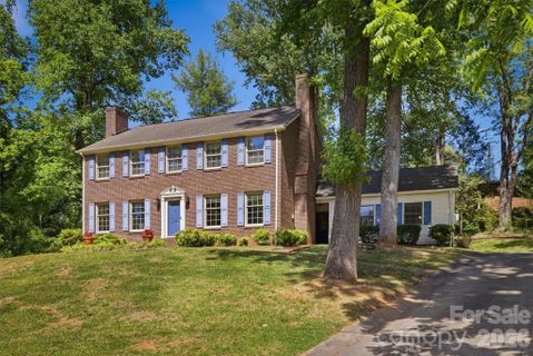 102 Woodland Drive