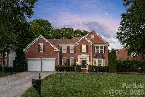 607 Birchwood Drive sold home in Hunter Oaks, Waxhaw, NC