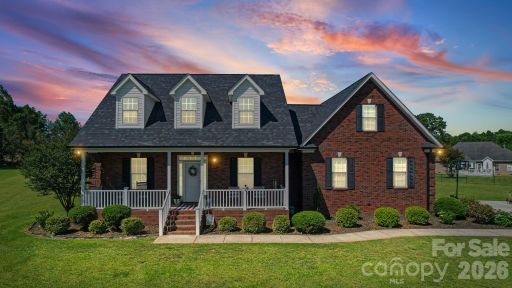 2318 Cardinal Ridge Lane