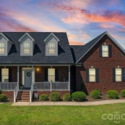 2318 Cardinal Ridge Lane