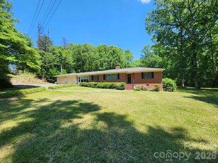 2333 Lynwood Drive