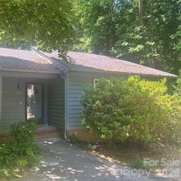 122 Foxwood Village Drive