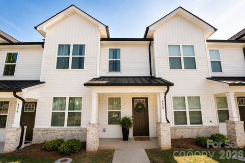 650 W Cemetery Street