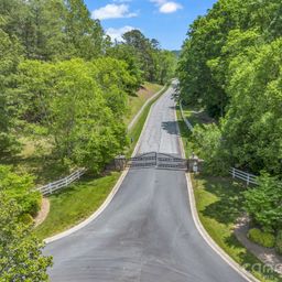 65 Bradford Vistas Vista