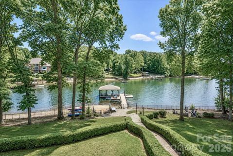 Homes in Crescent Land & Timber, Troutman