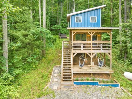 2504 Upper Paw Paw Road