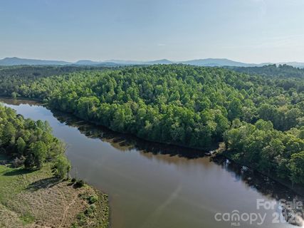 4444 Groves Road