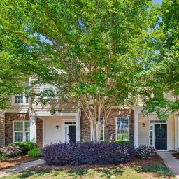 108 Prairie View Court