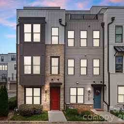 2120 Terwilliger Terrace
