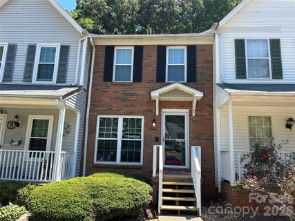 6466 Windsor Gate Lane active home in Windsor Grove, Charlotte, NC