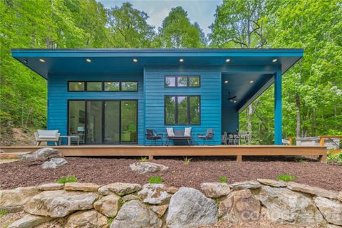 808 Mountain Cove Road
