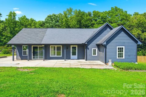605 Brookside Drive active home in Rocky River Estates, Monroe, NC