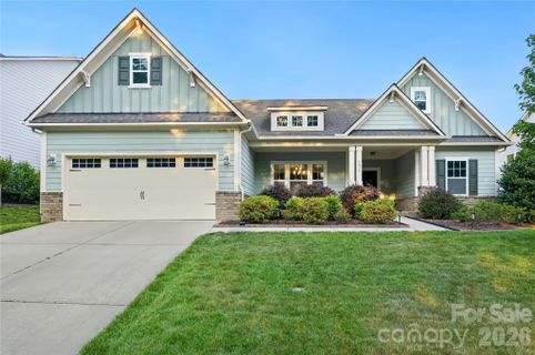 5038 Stonehill Lane sold home in Chestnut Place, Matthews, NC