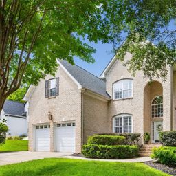 780 Fairway Point Drive