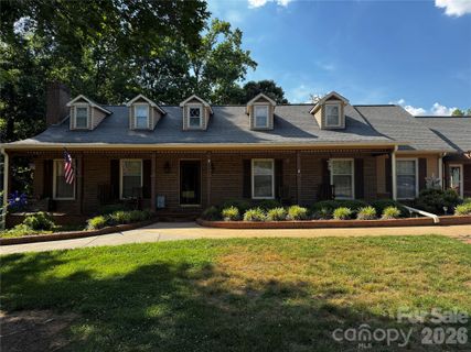204 Old Stagecoach Road