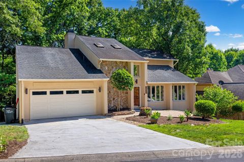 Anchorage, Tega Cay