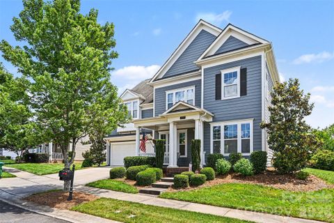 2507 Lochview Street pending home in McCullough, Pineville, NC
