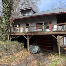 2085 Laurel Ridge