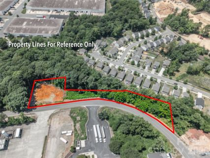 2601 Distribution Center Drive