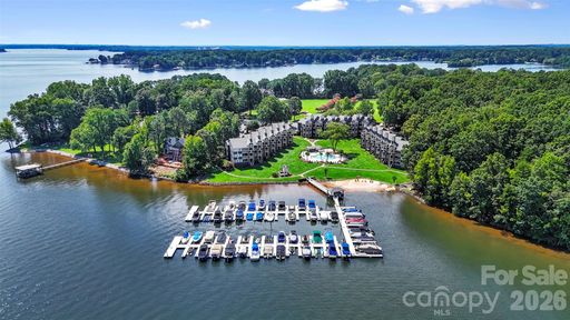 2121 Regatta Lane sold home in Hide A Way, Denver, NC