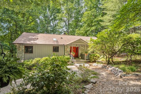 36 Foxglove Road sold home in Timber Creek, Hendersonville, NC