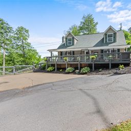 222 Thistle Ridge