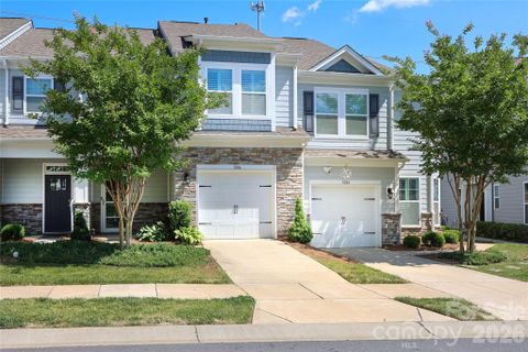 1086 Chicory Trace active home in Ivy Ridge, Clover, SC