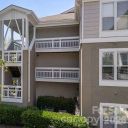 1338 Torrence Circle