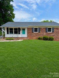130 N Arlington Avenue sold home in Arlington Heights, Jonesville, NC