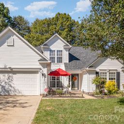 6859 Lakecrest Court