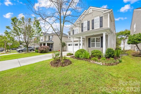 6428 Manitoba Lane sold home in Stone Creek Ranch, Charlotte, NC