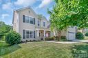 10507 Bere Island Drive sold home in Charlotte, SC