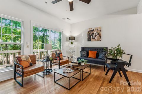 6333 Royal Celadon Way pending home in Avalon At Mallard Creek, Charlotte, NC