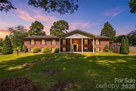 138 Whispering Pines Drive