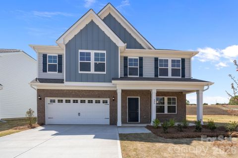 426 Brick House Road active home in McFarland Estates, York, SC