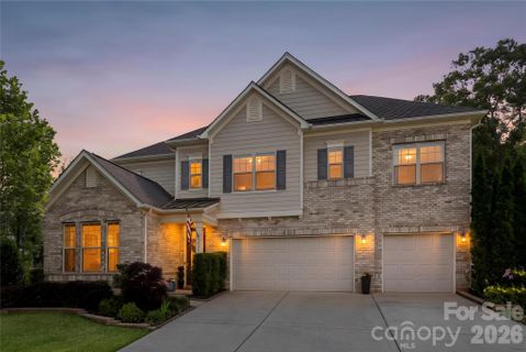 5028 Whitemarsh Court pending home in Bent Creek, Lancaster, SC