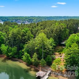 6180 Plantation Pointe Drive
