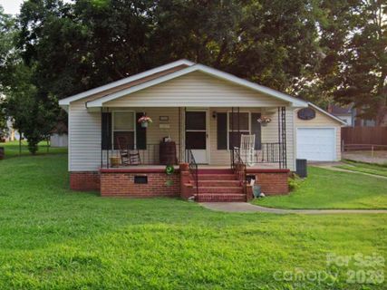 106 E Liberty Street