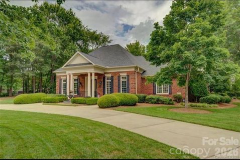 9533 Millen Drive active home in Bradford Park, Harrisburg, NC