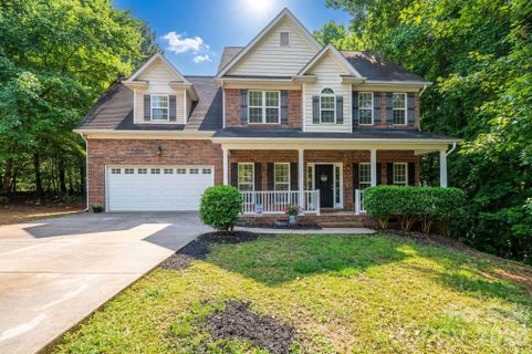 105 Tanager Lane active home in Harbor View, Mooresville, NC