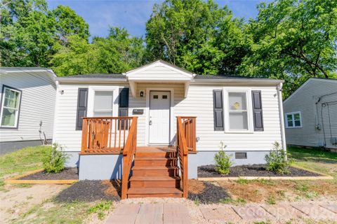315 Broad Drive pending home in Beverly Hills, Concord, NC